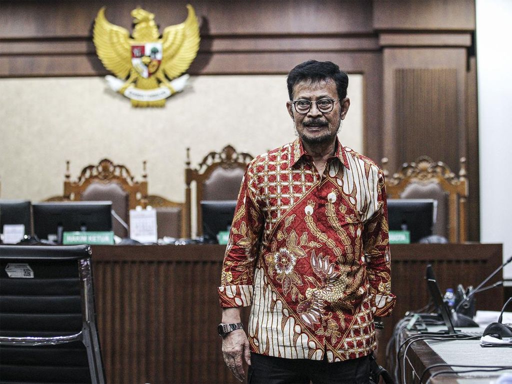Saksi Ungkap Kementan Biayai 4 Rompi Anti Peluru untuk SYL ke Papua